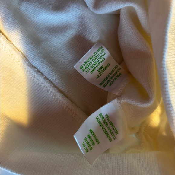 NWT Lilly Pulitzer Rami Sweatshirt Ruby Red Cheery Graphic - Picture 7 of 8